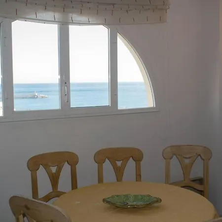Apartamento En Primera Linea De Las Salinas Calp